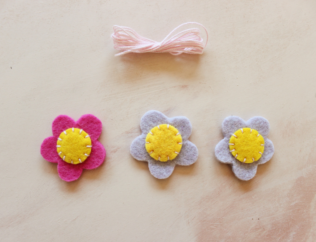 Fiori feltro ricamati - Mascherina Unicorno fai da te -Antonella pal