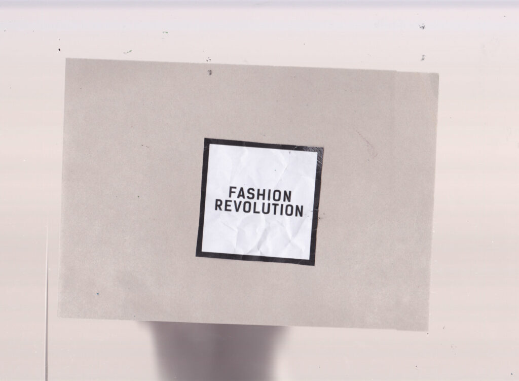 Cos'è la Fashion Revolution Week diventiamo rivoluzionari della moda