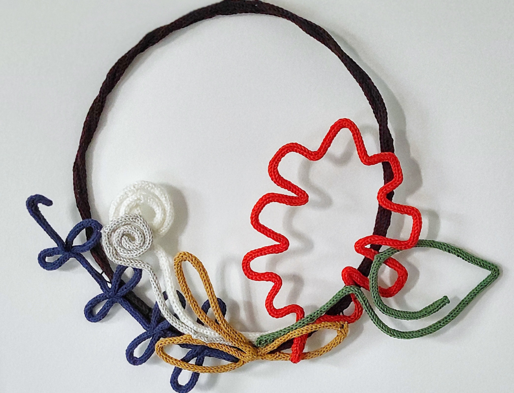Drittealpunto_blog_tintarelladilana_ghirlanda_tutorial_mulinetto_tricottino_prym_copertina